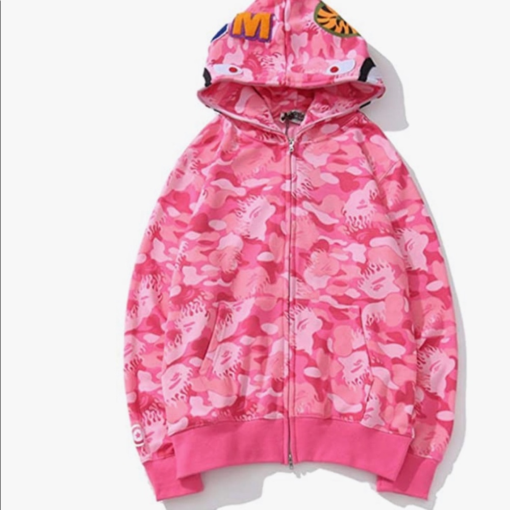 Camo-Printed Pink Bape Hoodie M